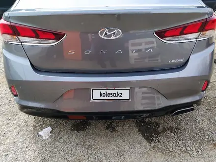 Hyundai Sonata 2017 года за 7 500 000 тг. в Шиели – фото 2