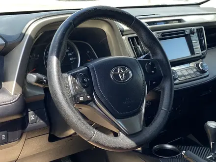 Toyota RAV4 2015 года за 12 000 000 тг. в Уральск – фото 19