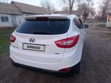 Hyundai Tucson 2013 годаүшін7 500 000 тг. в Семей – фото 4