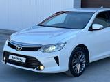 Toyota Camry 2017 года за 11 900 000 тг. в Алматы – фото 2