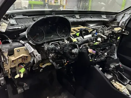 Ремонт сколов трещин лобового стекла тонирование авто бронепленка в Алматы – фото 21