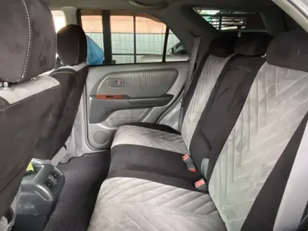 Lexus RX 300 1999 года за 3 900 000 тг. в Алматы – фото 11