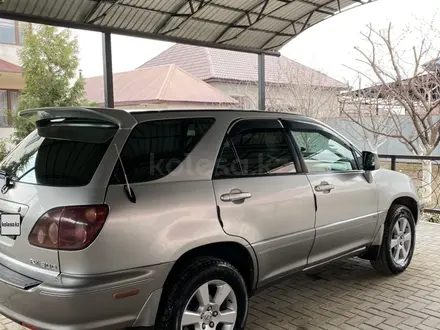 Lexus RX 300 1999 года за 3 900 000 тг. в Алматы – фото 2