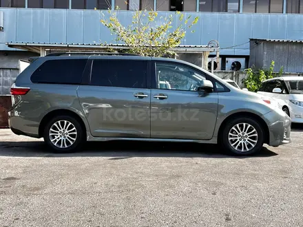 Toyota Sienna 2019 года за 14 000 000 тг. в Алматы – фото 7