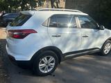 Hyundai Creta 2018 годаүшін8 900 000 тг. в Караганда – фото 2