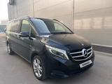 Mercedes-Benz V 220 2015 года за 19 500 000 тг. в Алматы