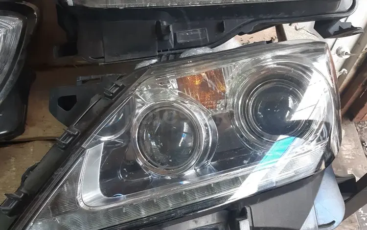 Lexus LX 570 фары за 330 000 тг. в Алматы