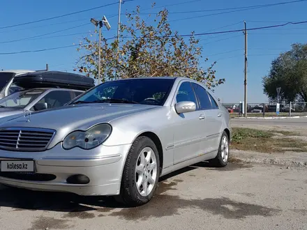 Mercedes-Benz C 240 2004 года за 2 500 000 тг. в Алматы – фото 14