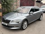 Skoda Superb 2018 года за 11 000 000 тг. в Алматы