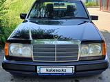 Mercedes-Benz E 230 1991 года за 1 600 000 тг. в Алматы