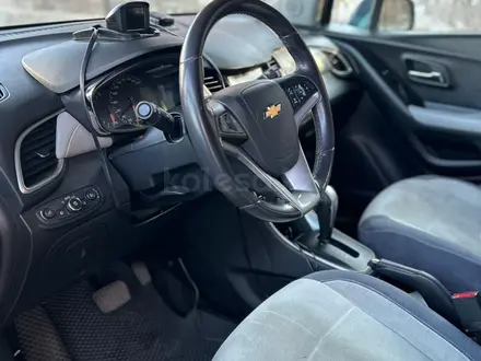 Chevrolet Tracker 2021 года за 7 500 000 тг. в Алматы – фото 19