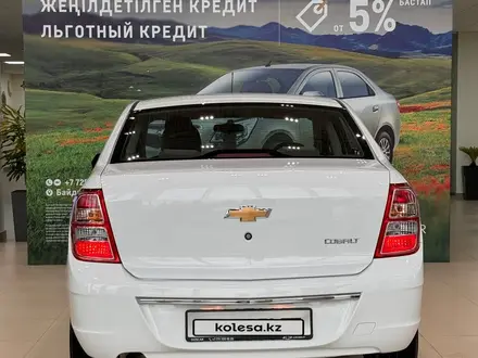 Chevrolet Cobalt 2024 года за 7 290 000 тг. в Шымкент – фото 2