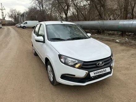 ВАЗ (Lada) Granta 2190 2023 года за 4 990 000 тг. в Уральск – фото 7