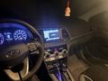 Hyundai Elantra 2018 года за 4 400 000 тг. в Актобе – фото 3