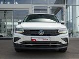 Volkswagen Tiguan 2021 года за 9 500 000 тг. в Алматы – фото 2