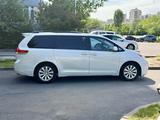 Toyota Sienna 2011 года за 12 200 000 тг. в Алматы – фото 2
