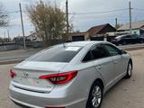 Hyundai Sonata 2015 года за 3 500 000 тг. в Караганда – фото 3