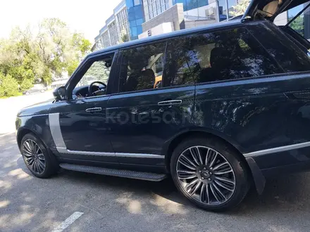 Land Rover Range Rover 2021 года за 55 000 000 тг. в Алматы – фото 5