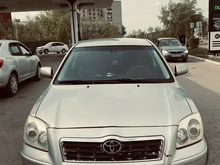 Toyota Avensis 2004 года за 3 800 000 тг. в Уральск – фото 3