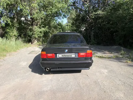 BMW 520 1991 года за 1 400 000 тг. в Караганда – фото 5