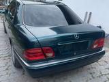 Mercedes-Benz E 280 1997 года за 3 200 000 тг. в Алматы – фото 2