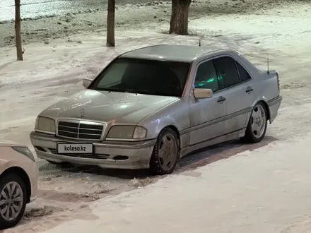 Mercedes-Benz C 280 1995 года за 3 800 000 тг. в Астана – фото 3