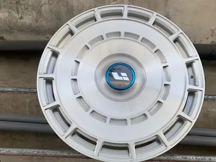 Кованые R22 диски на LiXiang за 950 000 тг. в Алматы