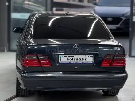 Mercedes-Benz E 280 2000 года за 4 800 000 тг. в Шымкент