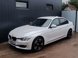 BMW 320 2014 годаүшін7 000 000 тг. в Уральск – фото 2