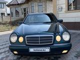 Mercedes-Benz E 240 1998 года за 4 000 000 тг. в Алматы