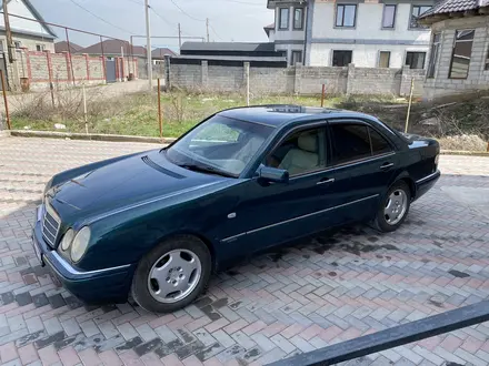 Mercedes-Benz E 240 1998 года за 4 000 000 тг. в Алматы – фото 6