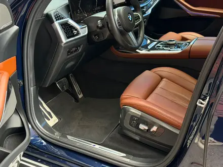 BMW X7 2022 года за 55 000 000 тг. в Астана – фото 33
