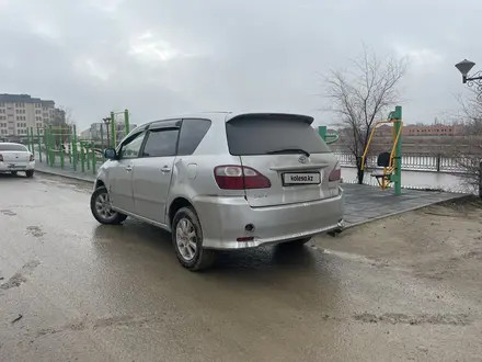 Toyota Ipsum 2003 года за 3 500 000 тг. в Атырау – фото 3