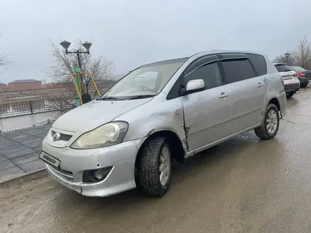 Toyota Ipsum 2003 года за 3 500 000 тг. в Атырау – фото 4