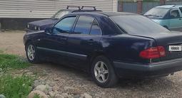 Mercedes-Benz E 200 1998 года за 1 300 000 тг. в Алматы – фото 3