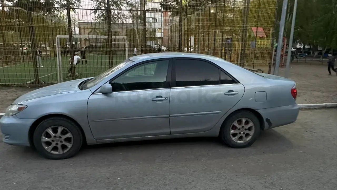 Toyota Camry, 2005