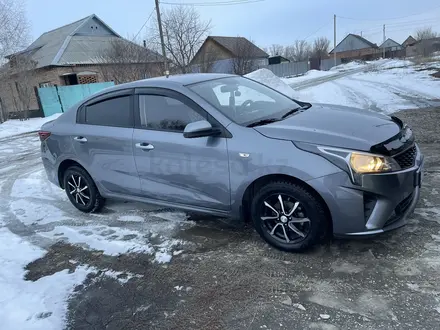 Kia Rio 2020 года за 7 000 000 тг. в Усть-Каменогорск – фото 4