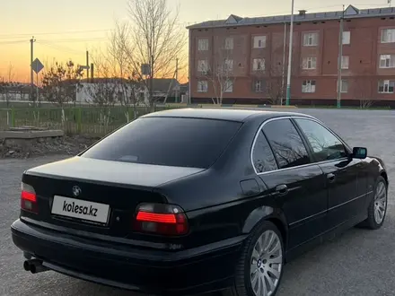 BMW 540 1999 года за 5 500 000 тг. в Шиели – фото 4