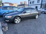 Toyota Camry 2001 года за 3 050 000 тг. в Астана