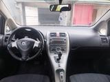 Toyota Auris 2008 года за 3 800 000 тг. в Актобе – фото 5