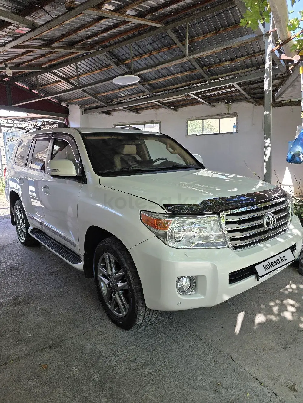 Toyota Land Cruiser, 2012