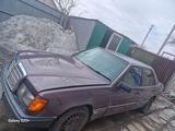 Mercedes-Benz E 230 1991 года за 699 000 тг. в Караганда – фото 3