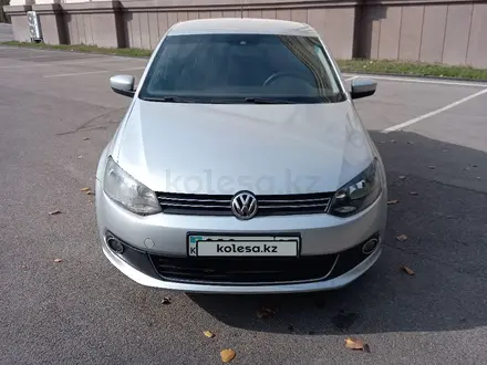 Volkswagen Polo 2014 года за 4 100 000 тг. в Алматы – фото 3