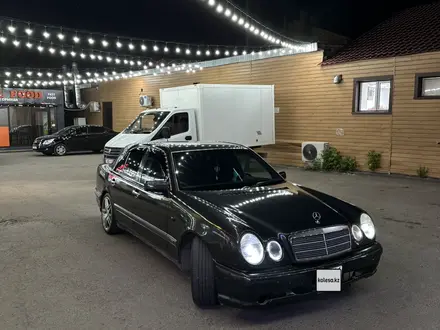 Mercedes-Benz E 230 1996 года за 2 750 000 тг. в Астана – фото 13