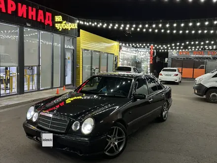 Mercedes-Benz E 230 1996 года за 2 750 000 тг. в Астана – фото 15
