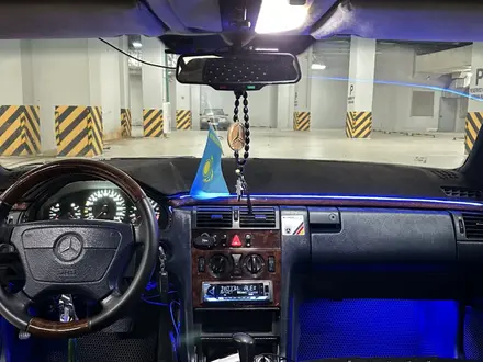 Mercedes-Benz E 230 1996 года за 2 750 000 тг. в Астана – фото 5