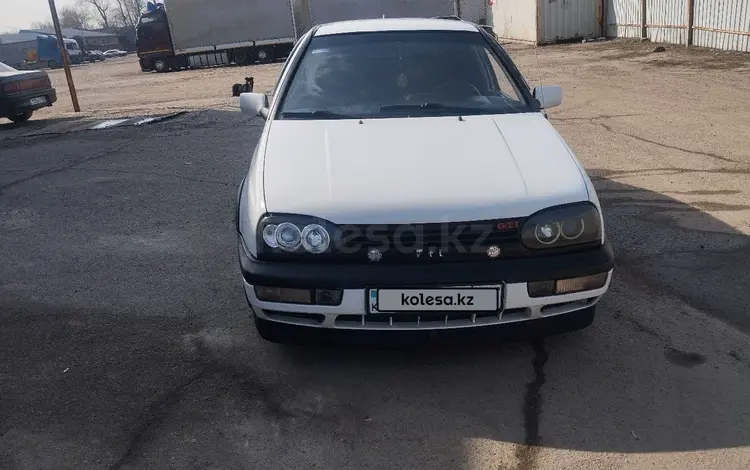 Volkswagen Golf 1996 года за 1 750 000 тг. в Алматы