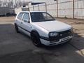 Volkswagen Golf 1996 года за 1 750 000 тг. в Алматы – фото 2