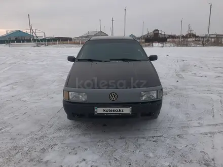 Volkswagen Passat 1993 года за 1 050 000 тг. в Семей – фото 2