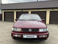 Volkswagen Passat 1994 годаүшін1 500 000 тг. в Уральск